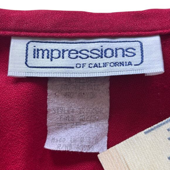 Impressions of California red short sleeve button front blouse 90s - Picture 3 of 4